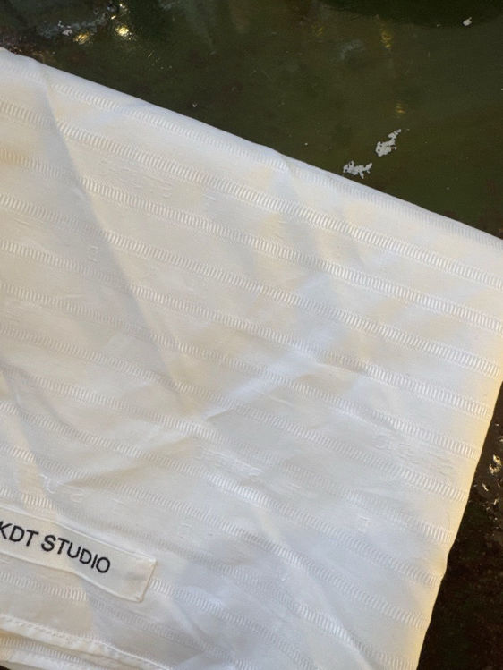 Billede af MKDT studio hvidt tørklæde 