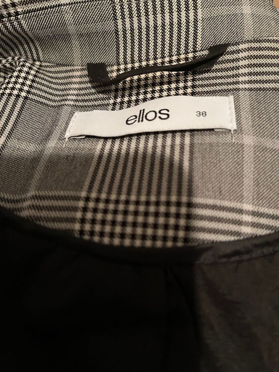 Billede af Sæt med nederdel 