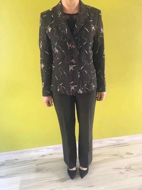 Billede af Sæt brun blazer med bukser