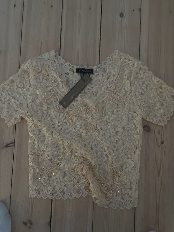 Billede af Blonde bluse 