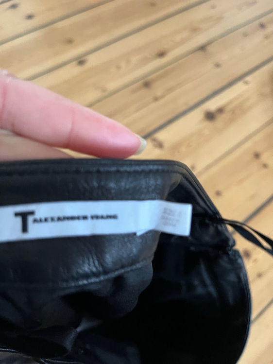 Billede af T by Alexander Wang