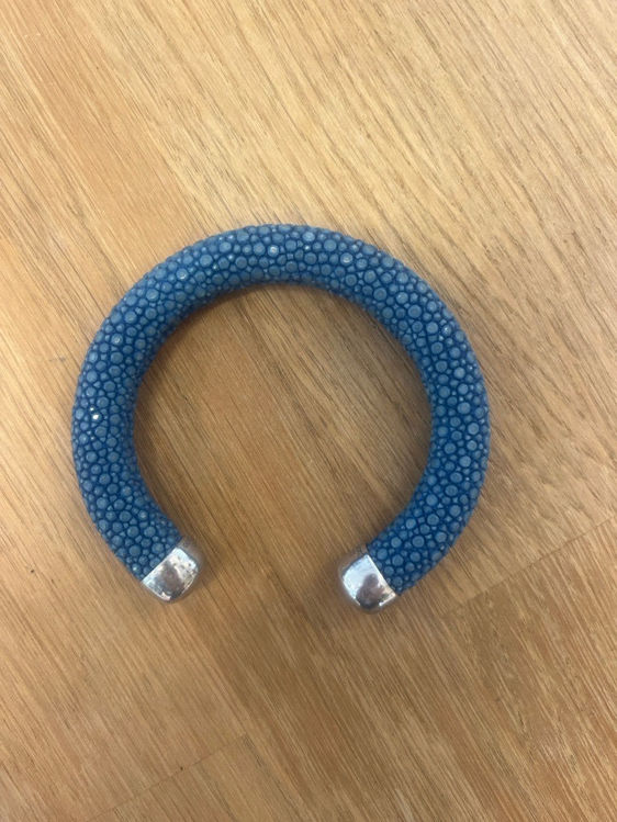 Billede af Cuckoo Stingray læder armbånd med sterlingsølv