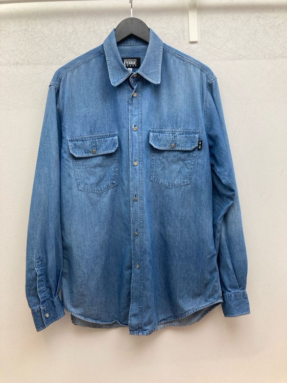 Billede af €450 Gianfranco Ferre denimskjorte