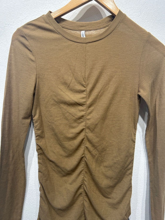 Billede af Only brun basic bluse