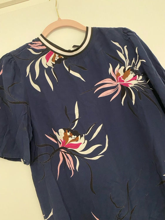 Billede af Vero moda bluse str M marine s/s blomster 