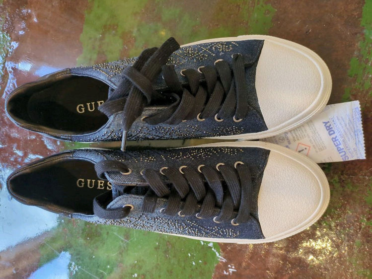 Billede af GUESS sneakers sort bling bling hvid sål 